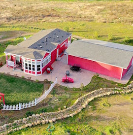 red-barn-happy-house-ojai